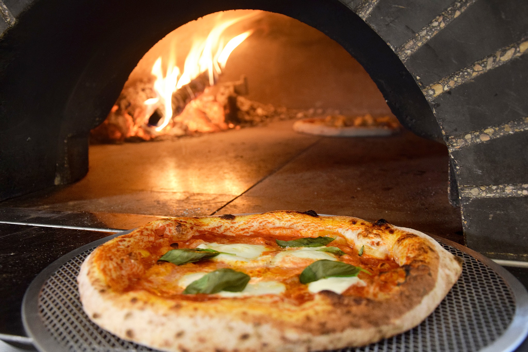 IRINA TRATTORIA PIZZERIA